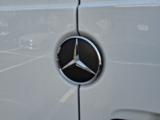 Used 2020 Mercedes-Benz Sprinter 2500 image 14