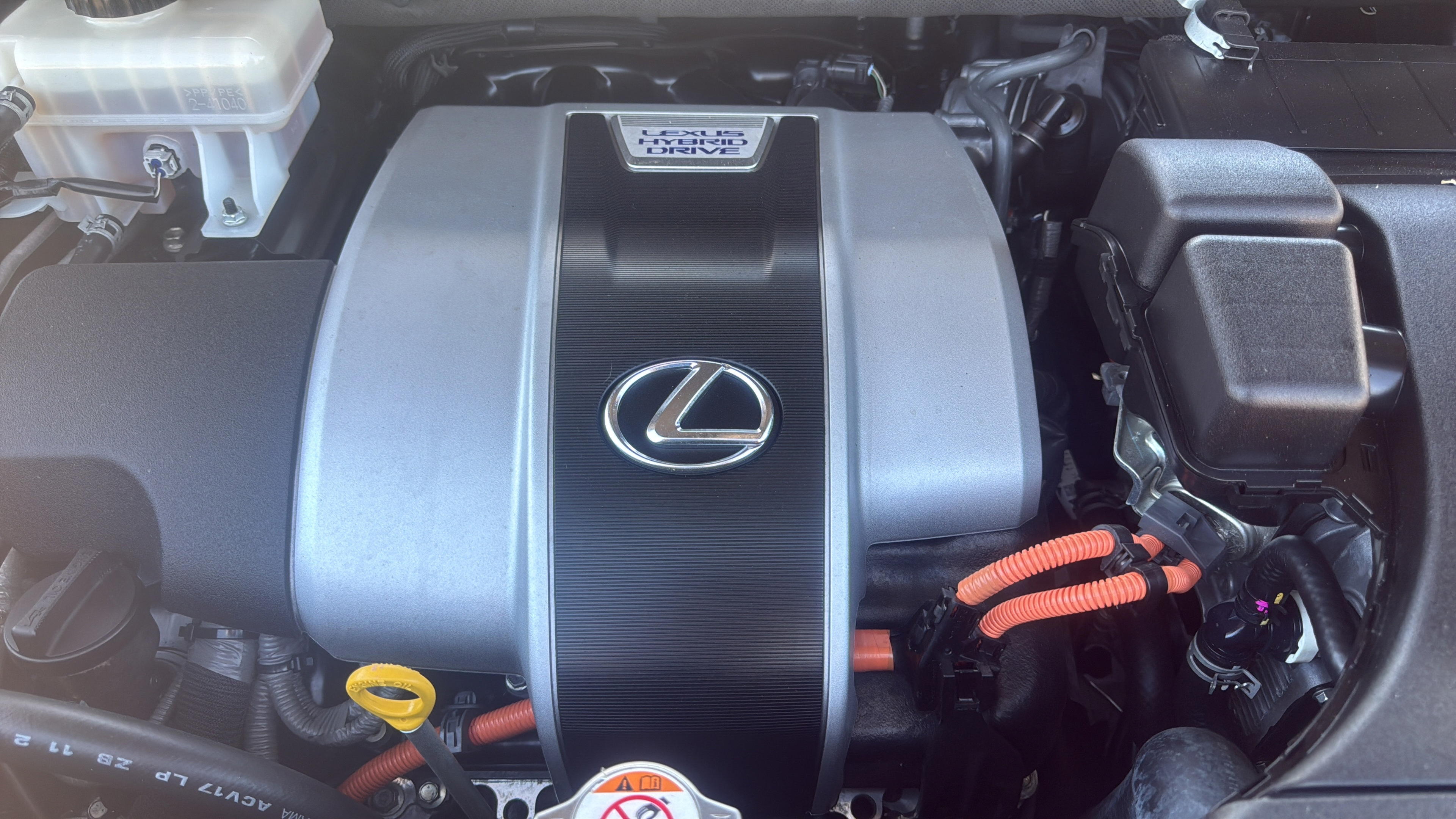 Used 2019 Lexus RX 450hL Premium w/ Premium Package AWD/4WD image 26