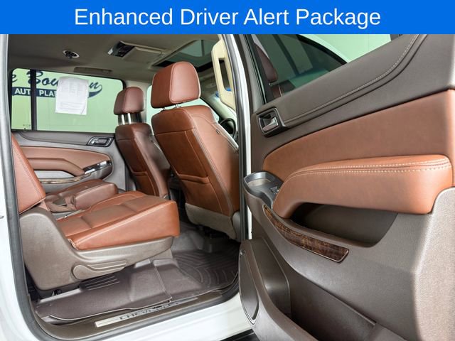 Used 2020 Chevrolet Suburban Premier AWD/4WD image 20