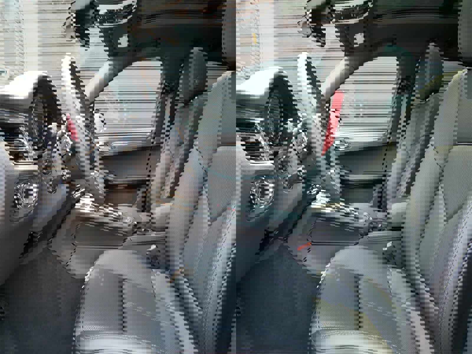 New 2025 Porsche Macan S image 5