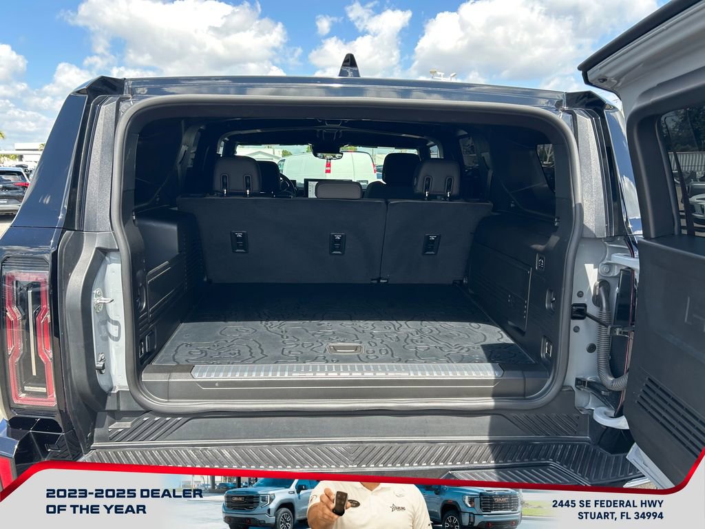 Used 2024 GMC Hummer EV 2X w/ Extreme Off-Road Package AWD/4WD image 10