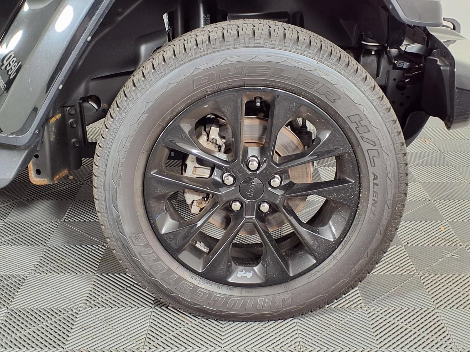 Used 2022 Jeep Gladiator Overland AWD/4WD image 34