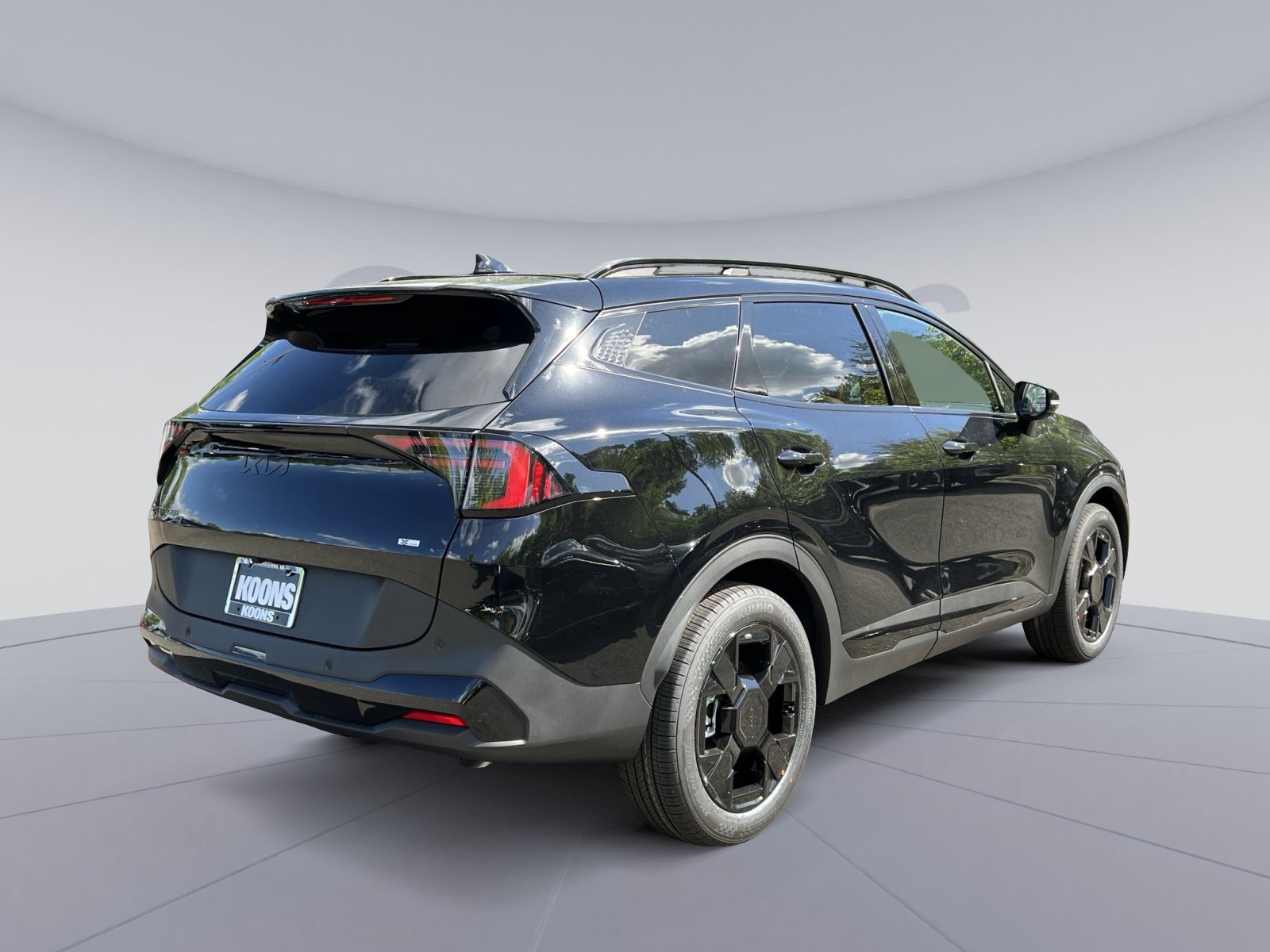 New 2026 Kia Sportage X-Line w/ X-Line Premium Package AWD/4WD image 11