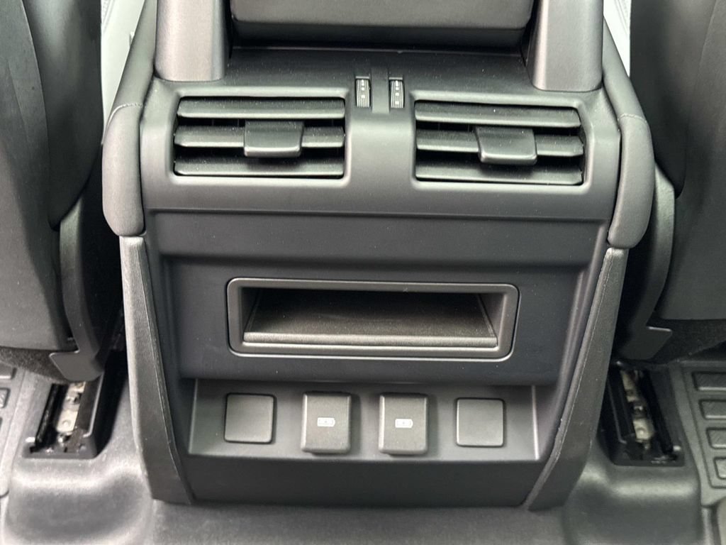 Certified 2024 Land Rover Defender 110 S AWD/4WD image 17