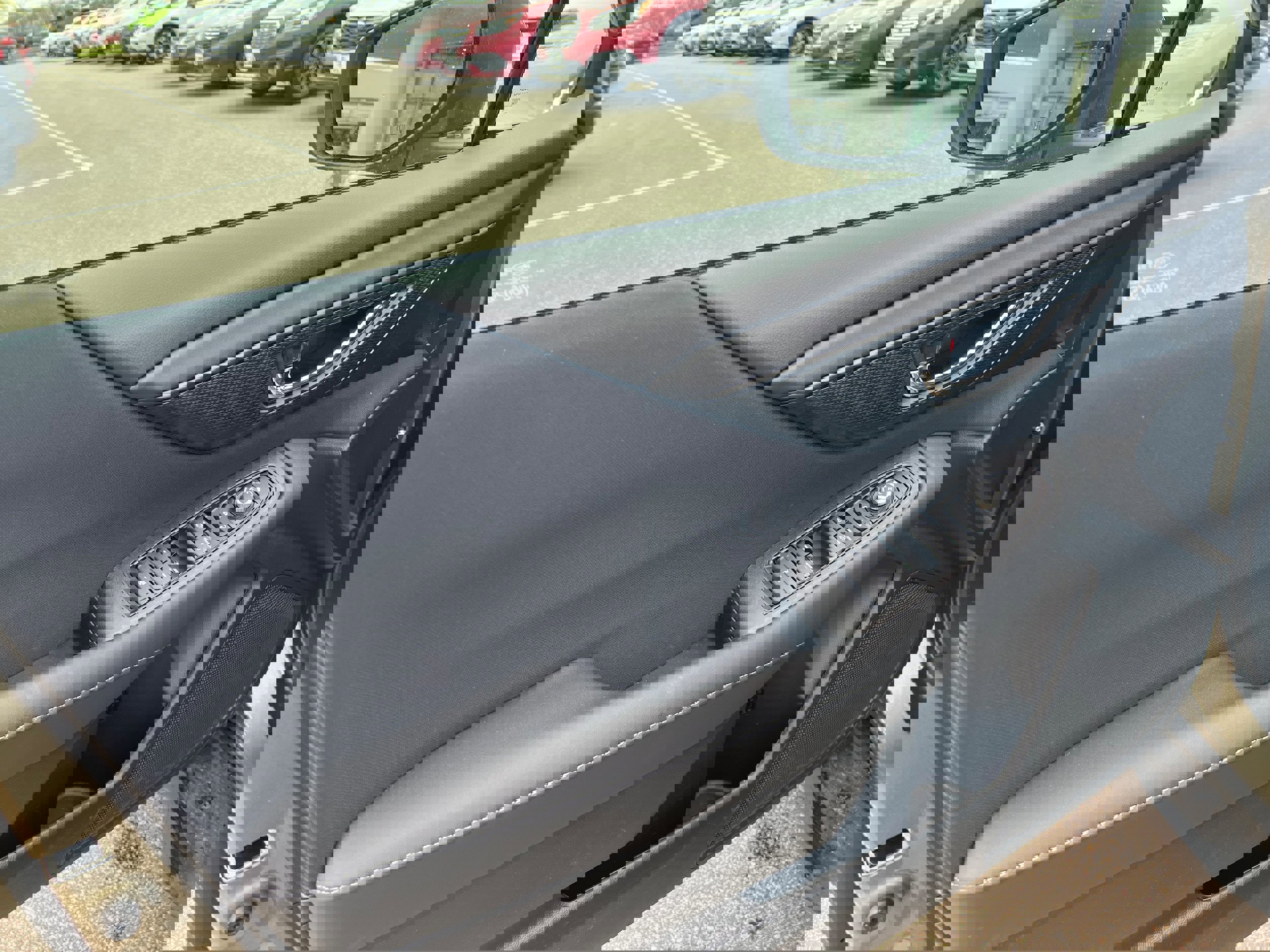 Certified 2025 Subaru Outback Premium w/ Popular Package #1A image 17