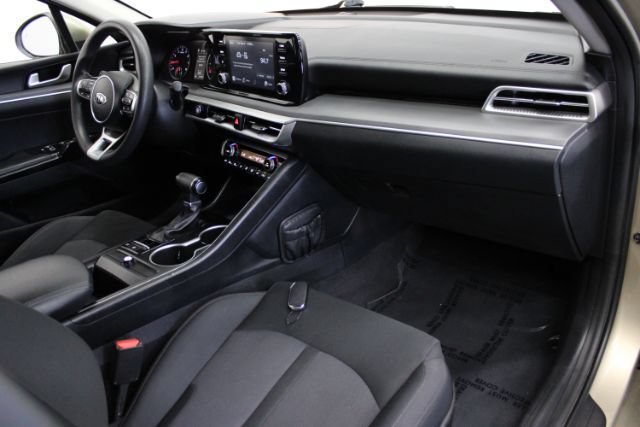 Used 2021 Kia K5 LXS FWD image 27