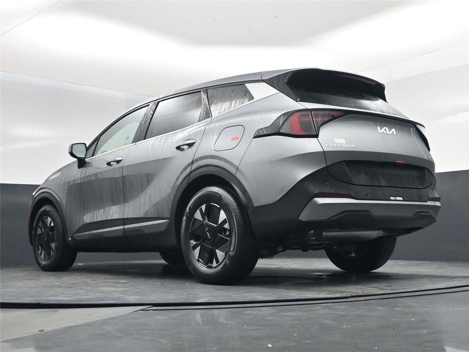 New 2026 Kia Sportage LX image 23