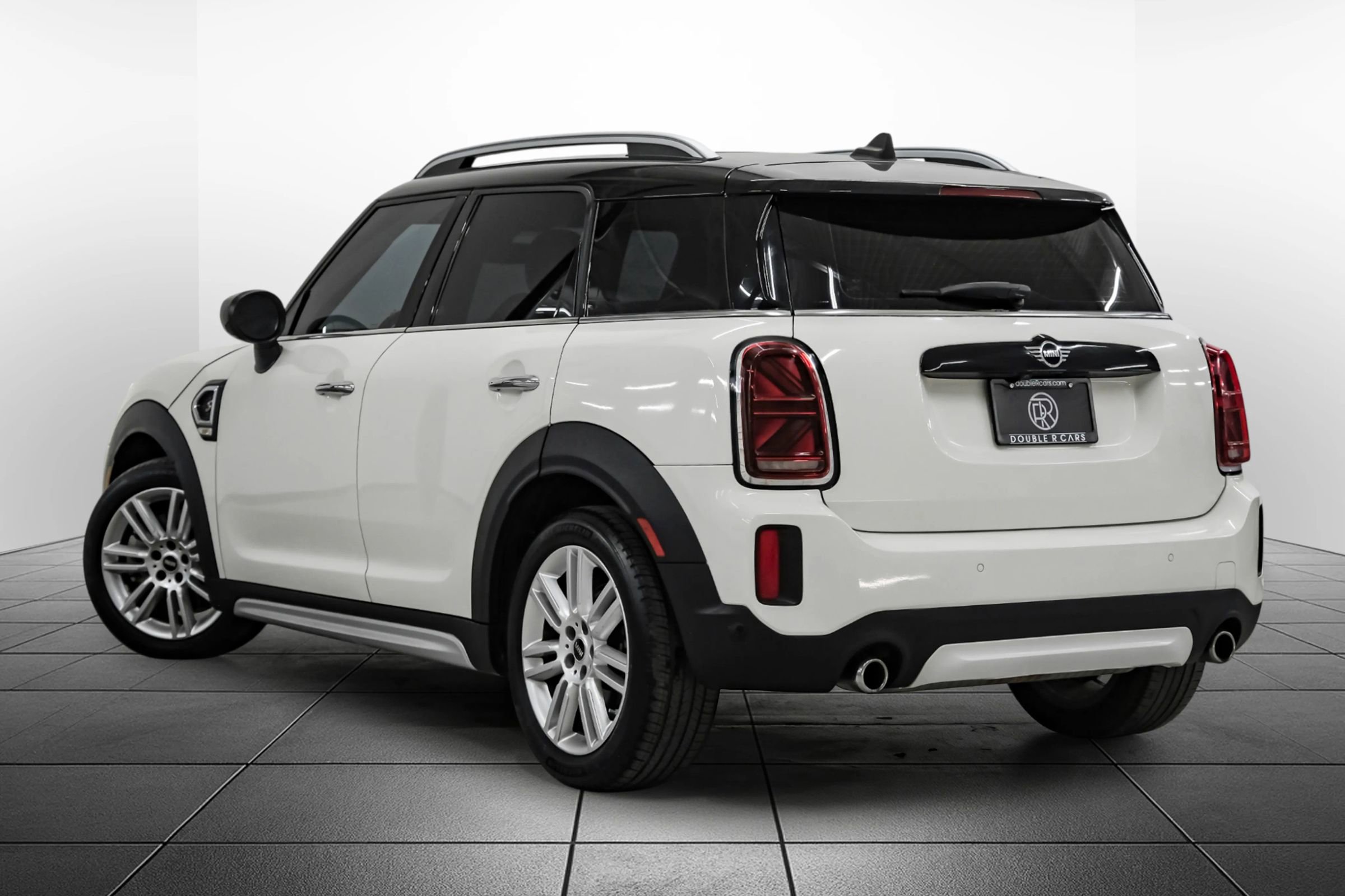 Used 2023 MINI Cooper Countryman S FWD image 11