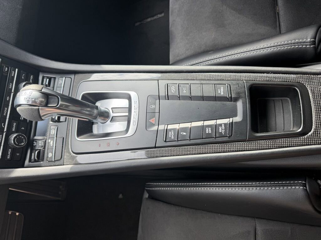 Used 2016 Porsche 911 GT3 RS image 25