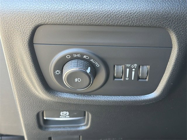 New 2025 Jeep Grand Cherokee L Limited image 28