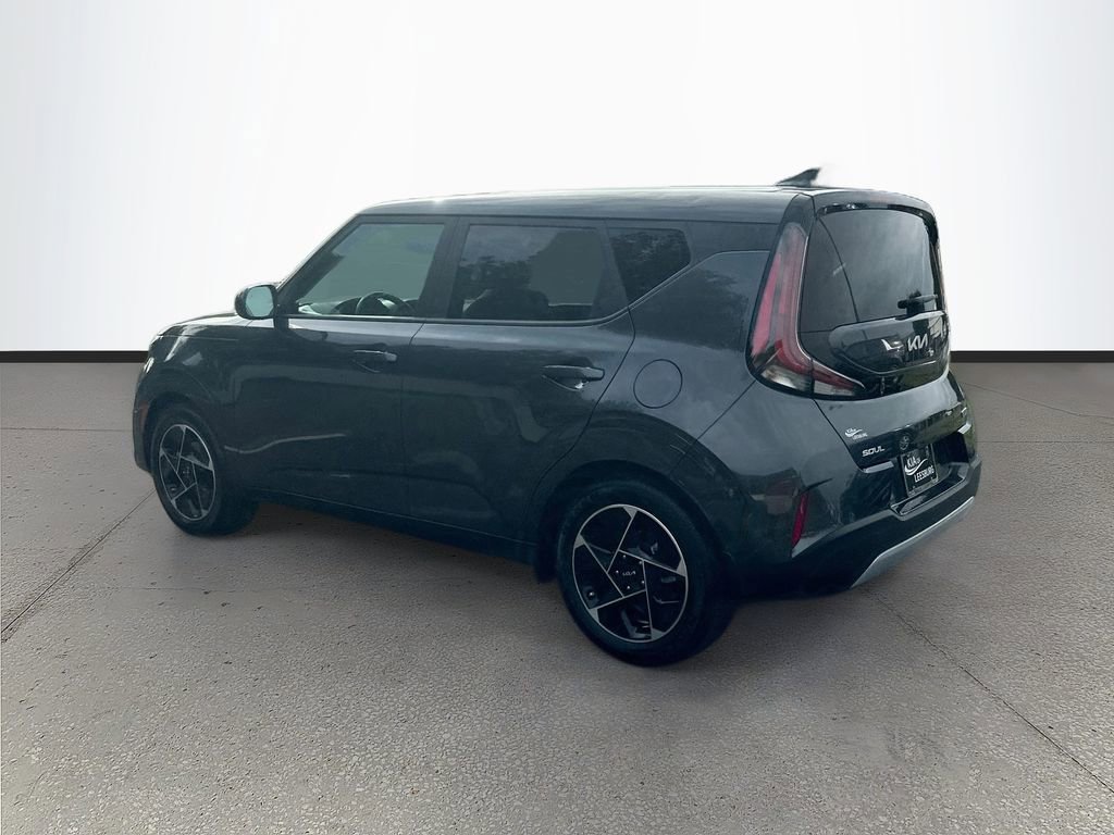 Certified 2023 Kia Soul EX FWD image 5