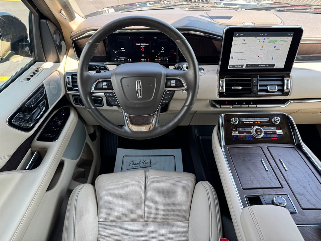 Used 2021 Lincoln Navigator Reserve w/ Luxury Package image 25