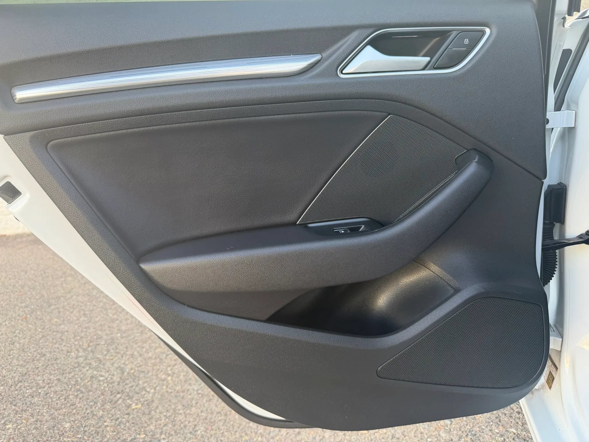 Used 2015 Audi A3 TDI Premium Plus FWD image 16