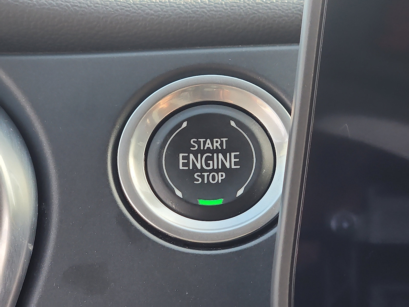 Used 2023 Chevrolet Blazer LT image 22