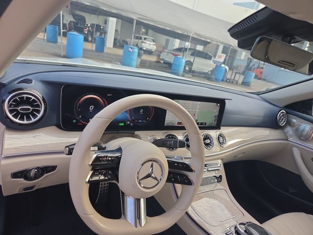 Certified 2022 Mercedes-Benz E 450 Cabriolet image 19