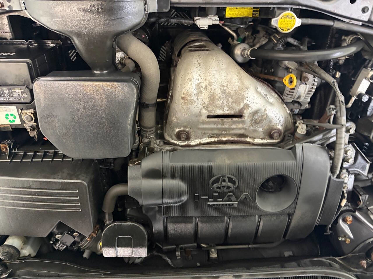 Used 2011 Toyota Camry LE image 26