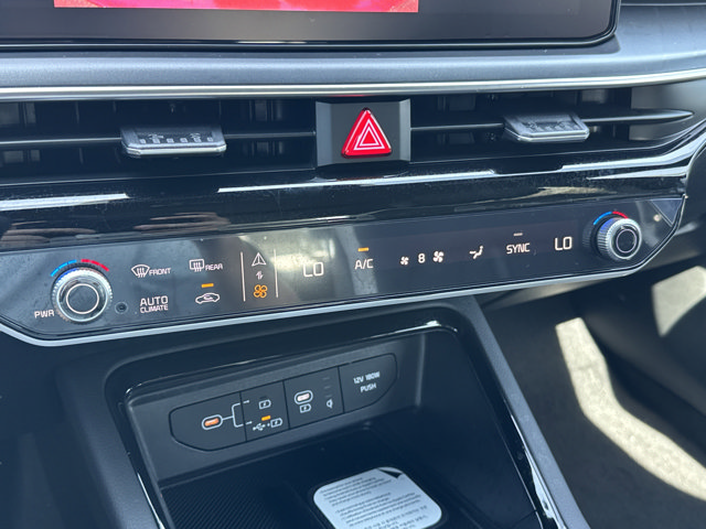 New 2026 Kia K5 GT-Line w/ GT-Line Premium Package FWD image 24