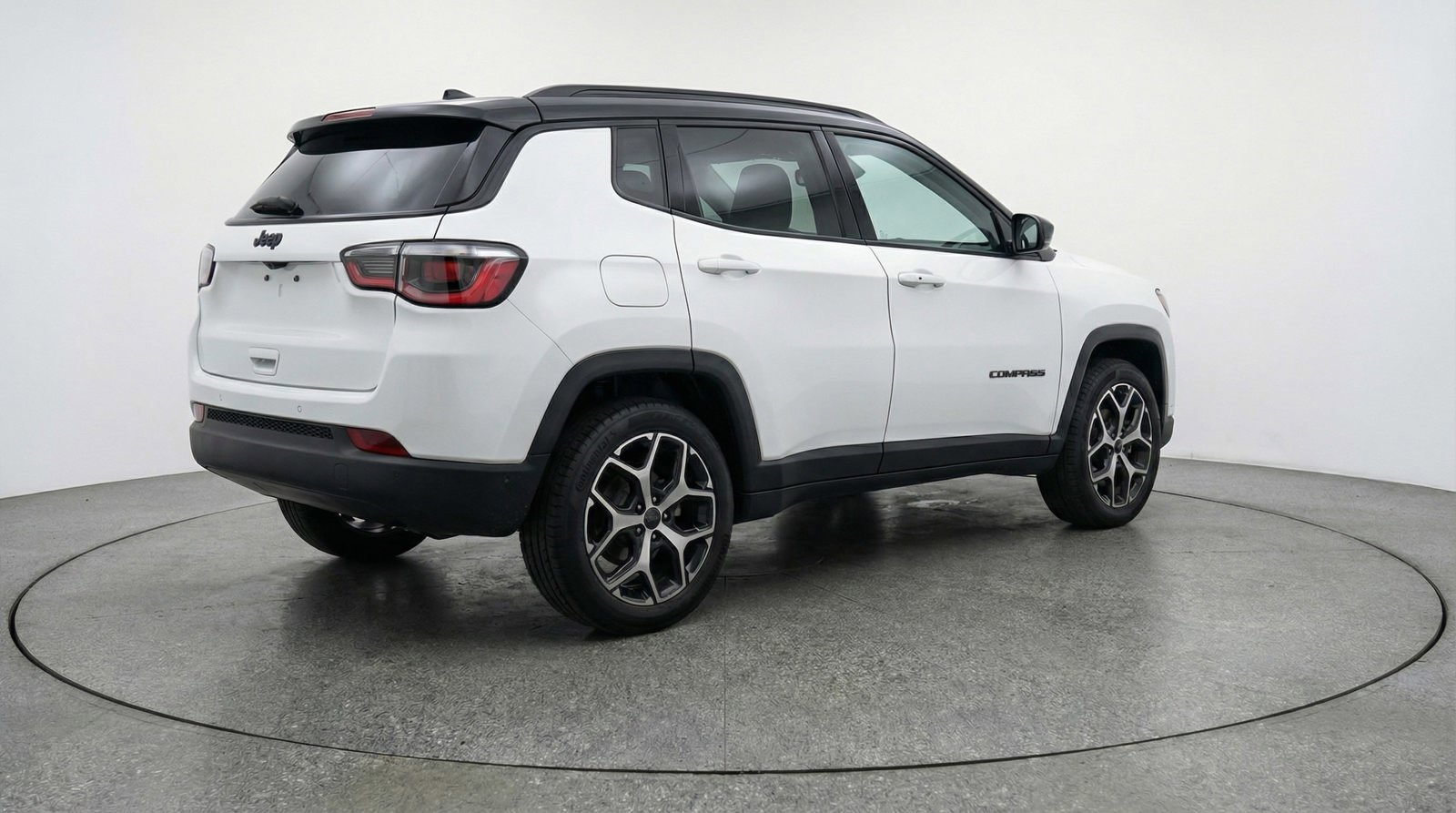 Used 2025 Jeep Compass Limited AWD/4WD image 7
