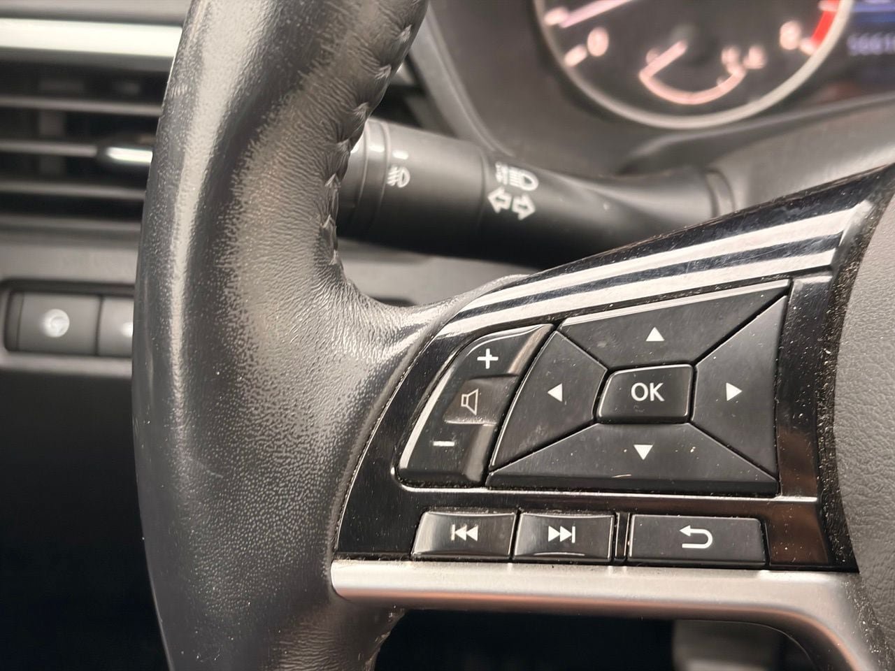 Used 2019 Nissan Altima 2.5 SV FWD image 28