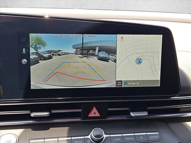 Certified 2024 Hyundai Elantra SEL FWD image 17
