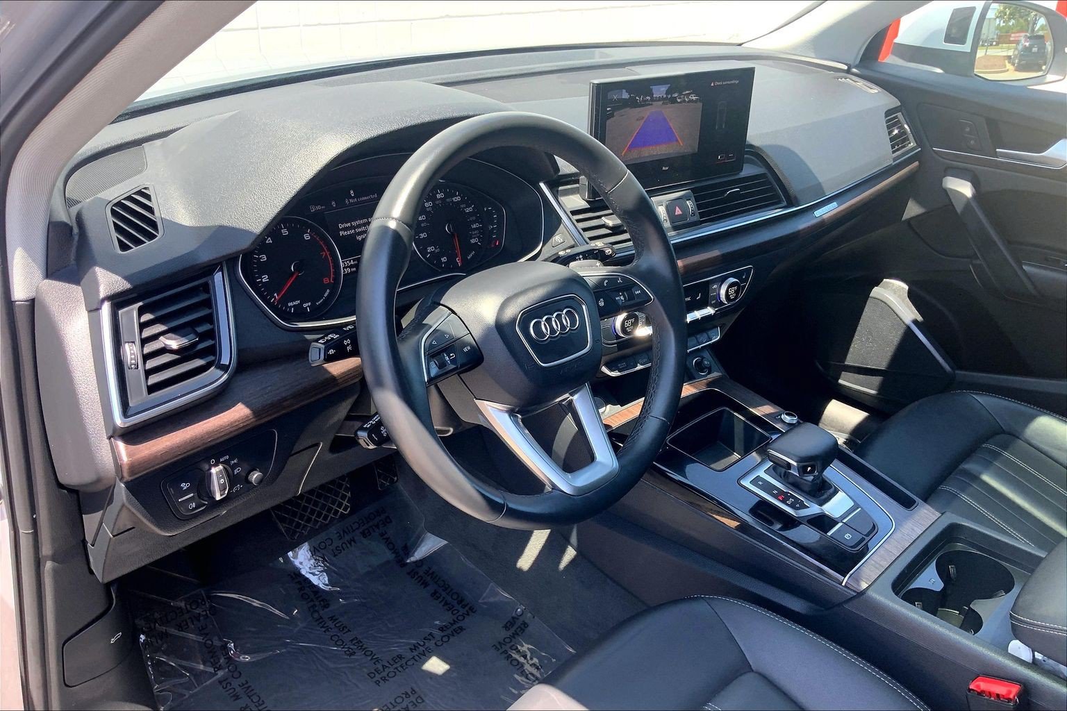 Used 2023 Audi Q5 2.0T Premium w/ Convenience Package AWD/4WD image 18