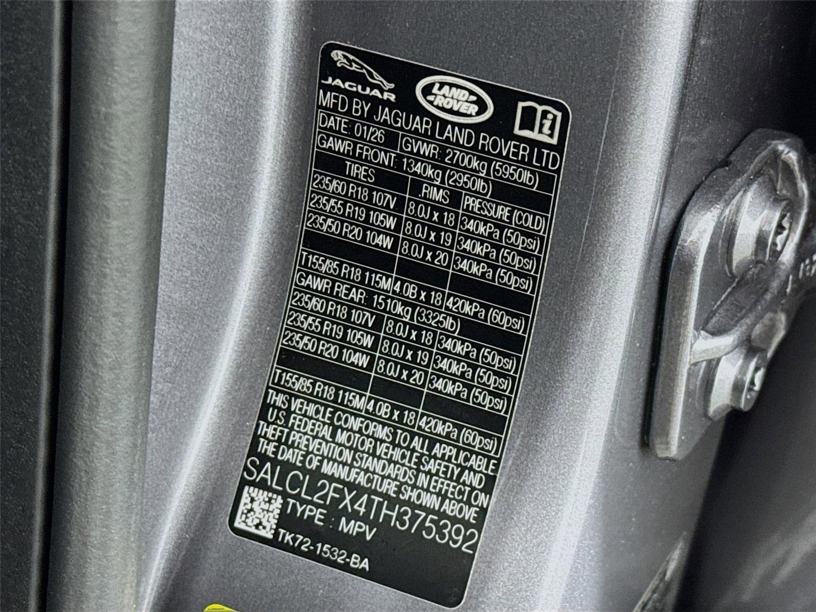 Used 2026 Land Rover Discovery Sport Landmark AWD/4WD image 34