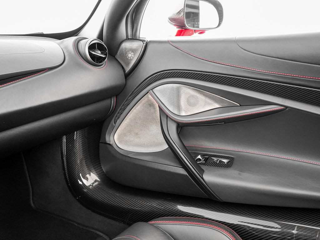 Used 2020 McLaren 720S Luxury RWD image 11