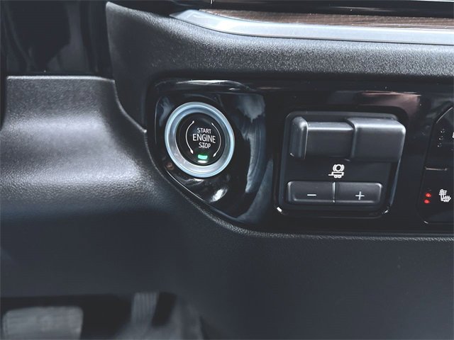 Used 2024 Chevrolet Silverado 1500 LT image 17