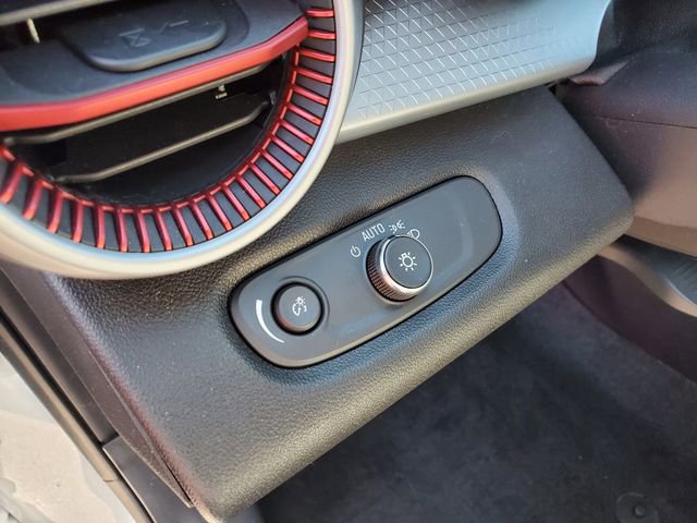 Certified 2024 Chevrolet Trax RS image 20