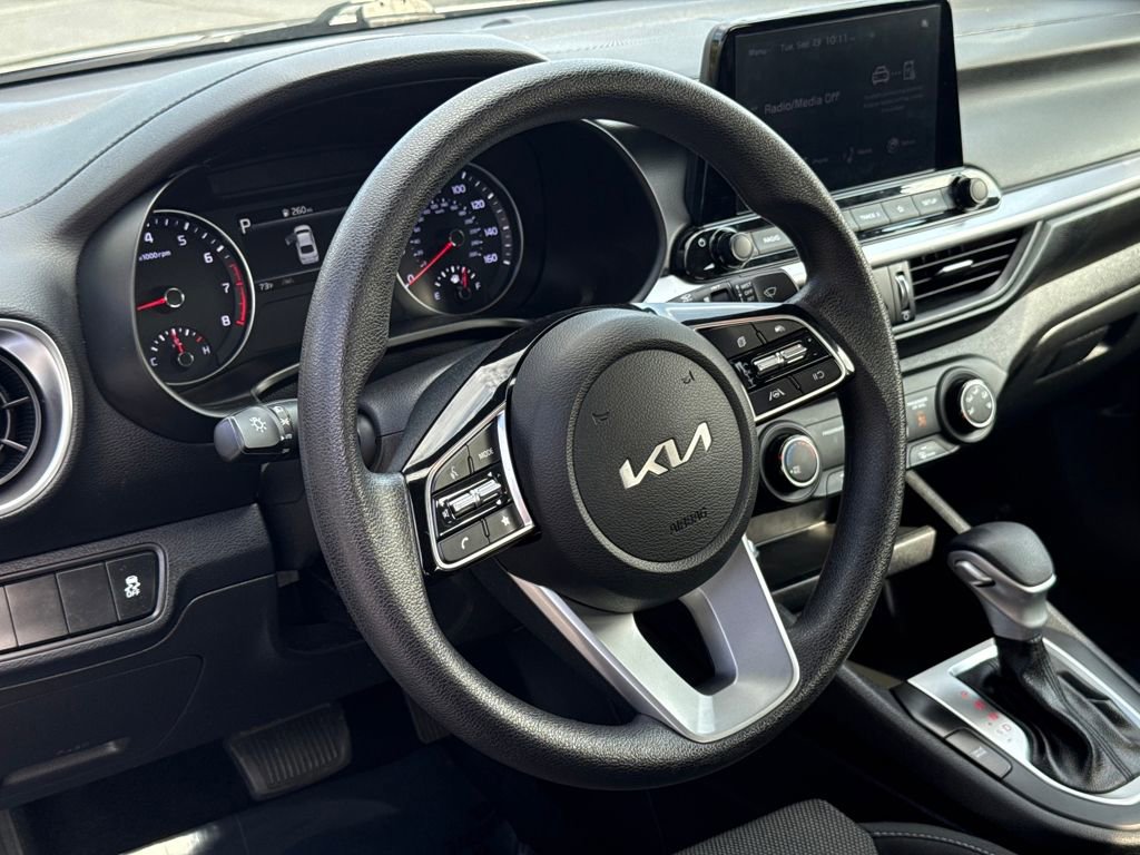 Used 2023 Kia Forte LXS image 26