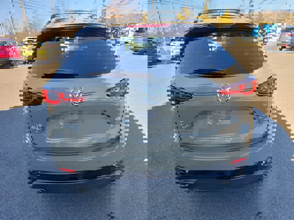 Used 2025 MAZDA CX-5 Carbon Edition image 7