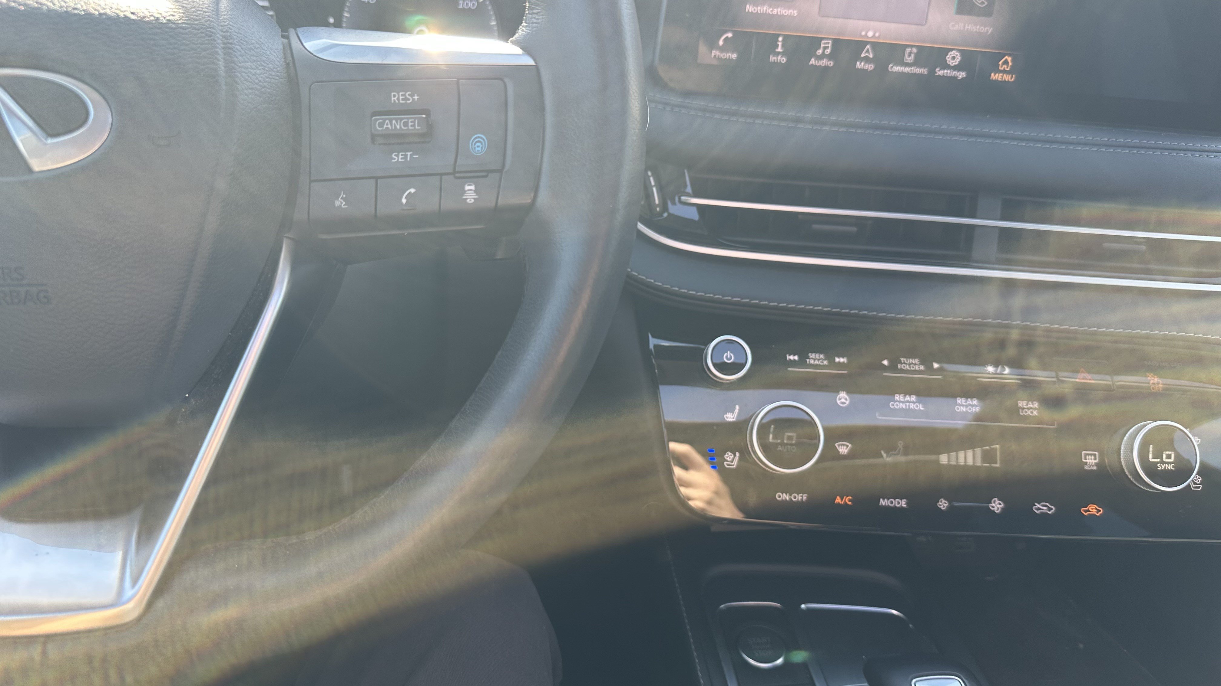 Used 2024 INFINITI QX60 Luxe AWD/4WD image 21