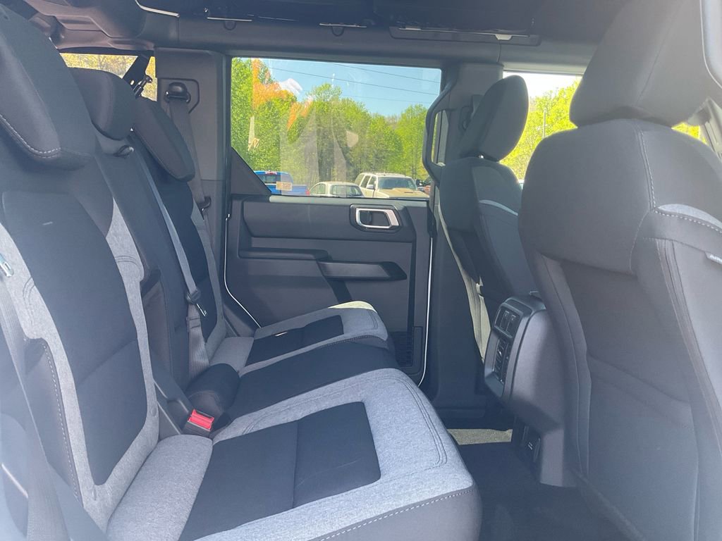 New 2026 Ford Bronco Big Bend image 13