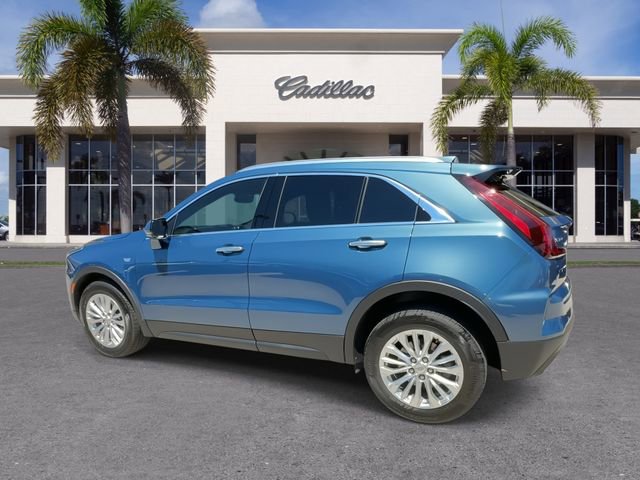 Certified 2024 Cadillac XT4 Luxury image 10