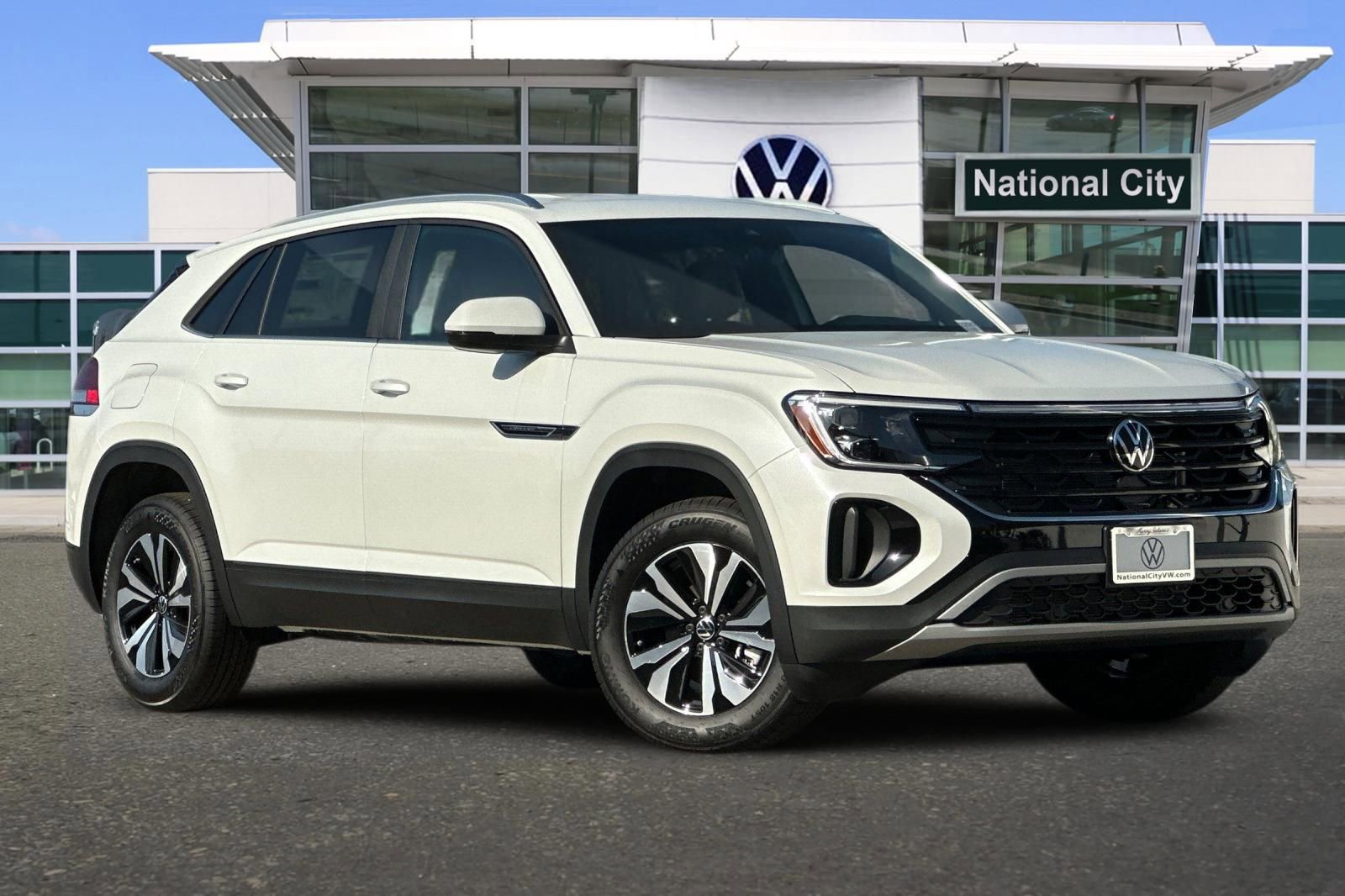 New 2026 Volkswagen Atlas Cross Sport SE image 2