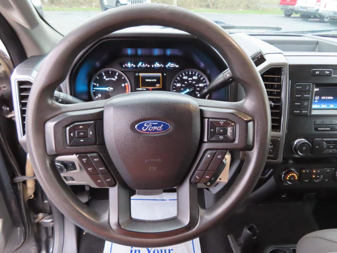 Used 2019 Ford F250 XLT w/ XLT Value Package image 33