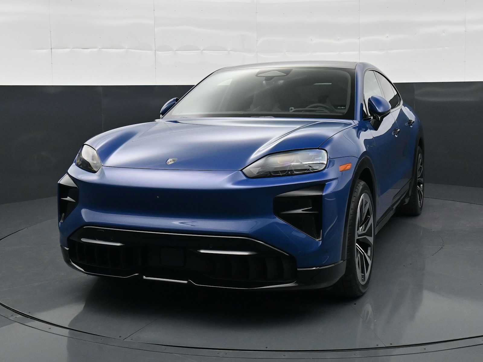 New 2026 Porsche Cayenne Turbo AWD/4WD image 32