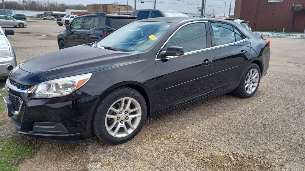 Used 2016 Chevrolet Malibu LT w/ Power Convenience Package image 1