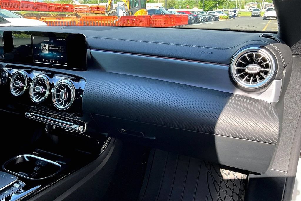 Certified 2021 Mercedes-Benz CLA 250 4MATIC image 16