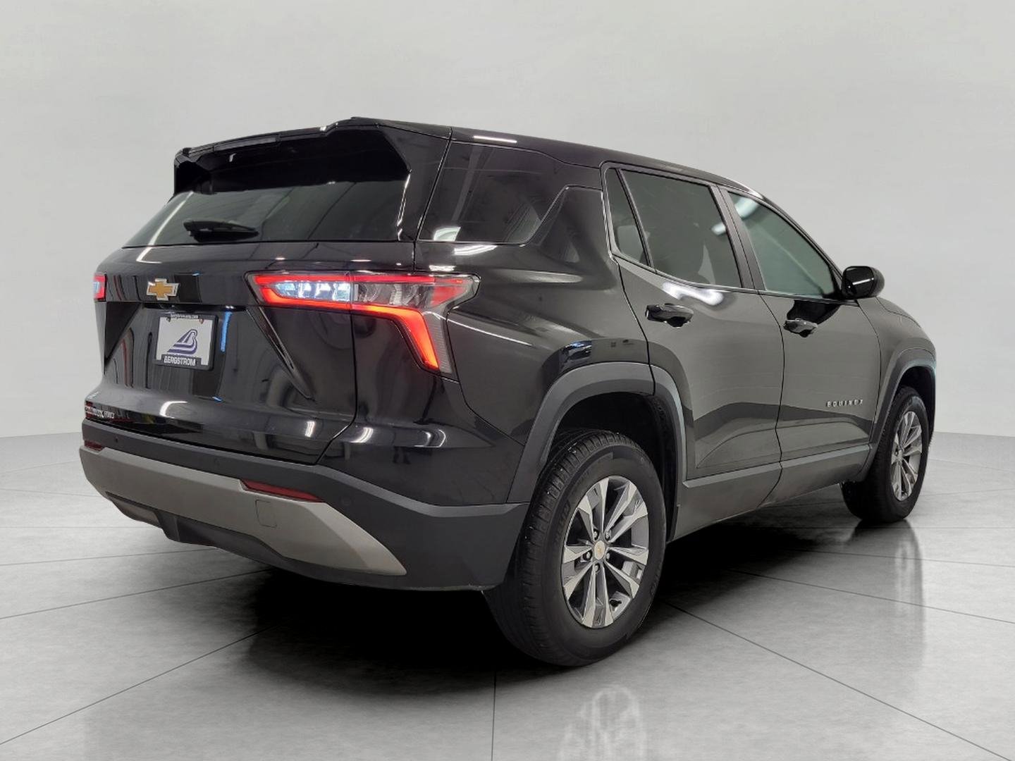 Used 2025 Chevrolet Equinox LT image 19