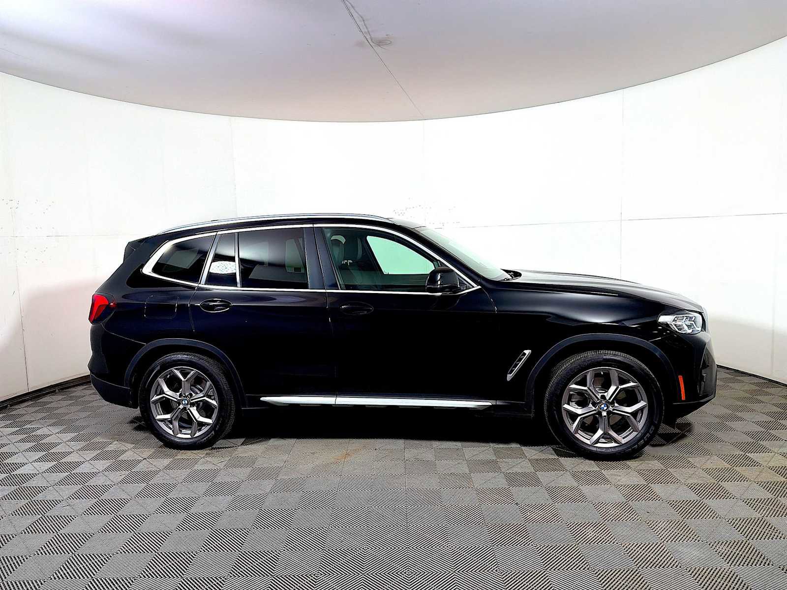 Certified 2023 BMW X3 xDrive30i w/ Convenience Package AWD/4WD image 7