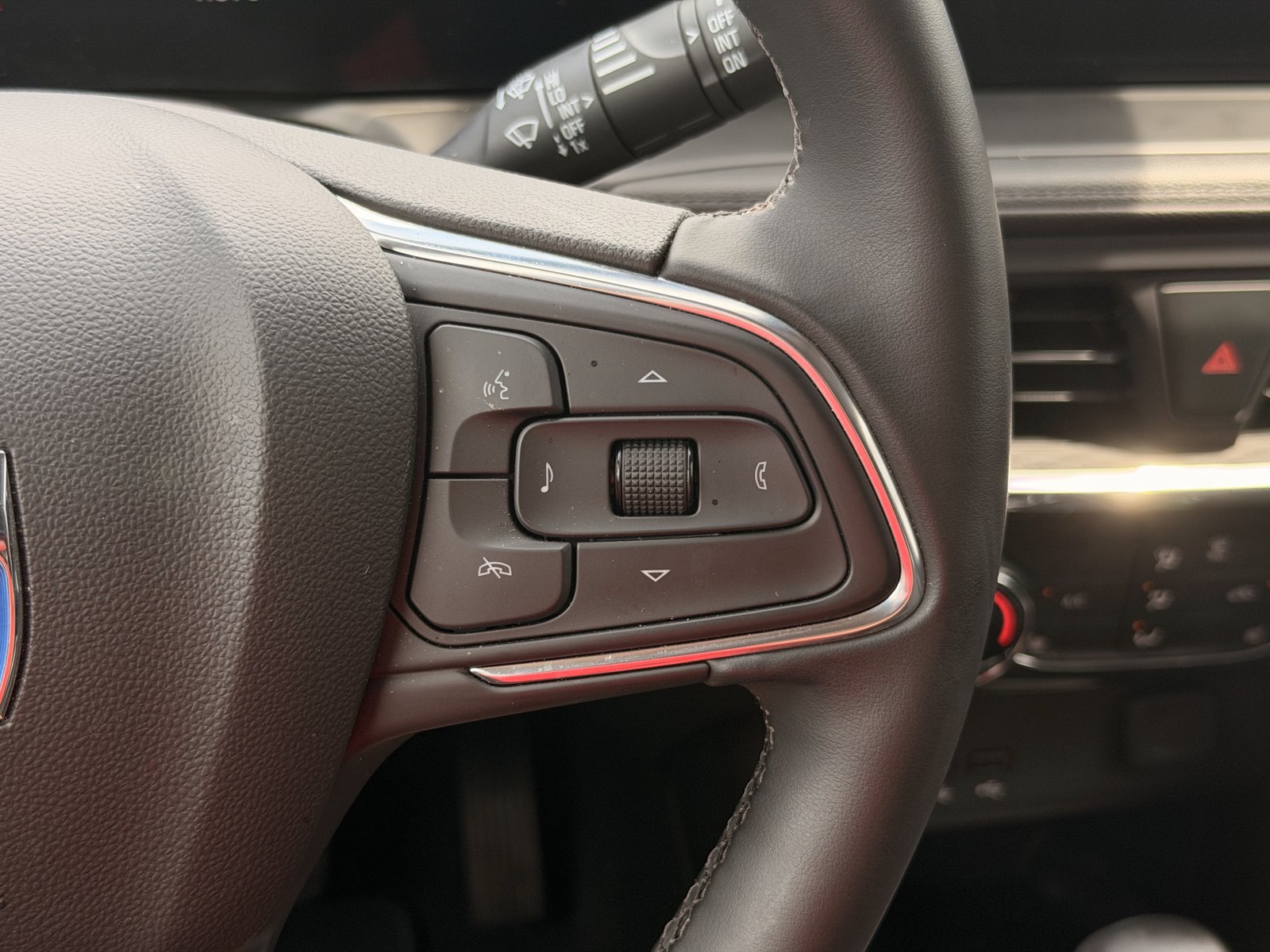 Used 2025 Buick Encore GX Sport Touring w/ Comfort Package FWD image 20