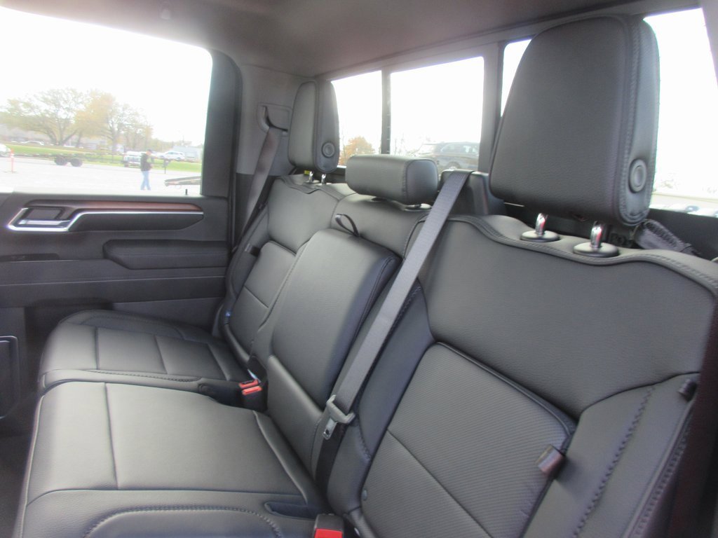 New 2026 GMC Sierra 2500 Denali w/ Denali Reserve Package image 15