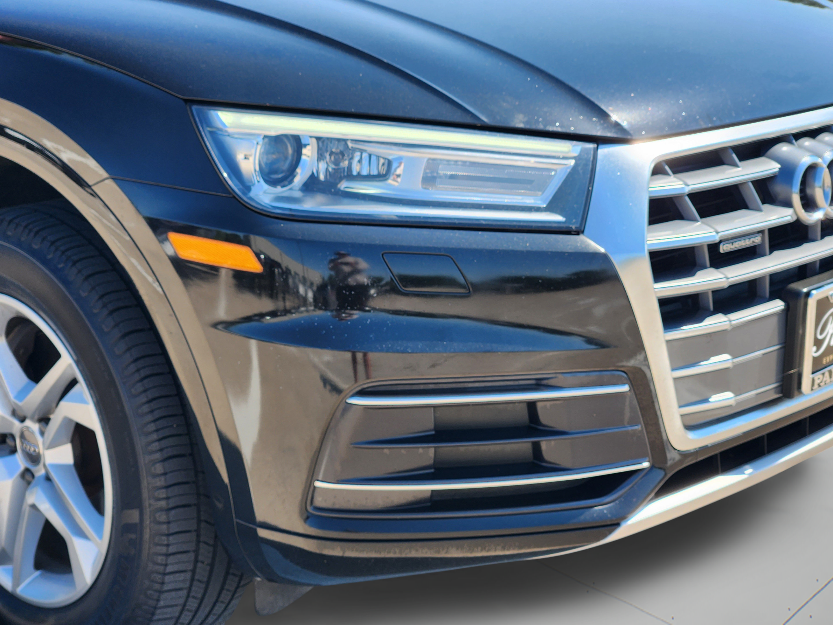 Used 2018 Audi Q5 2.0T Premium AWD/4WD image 31