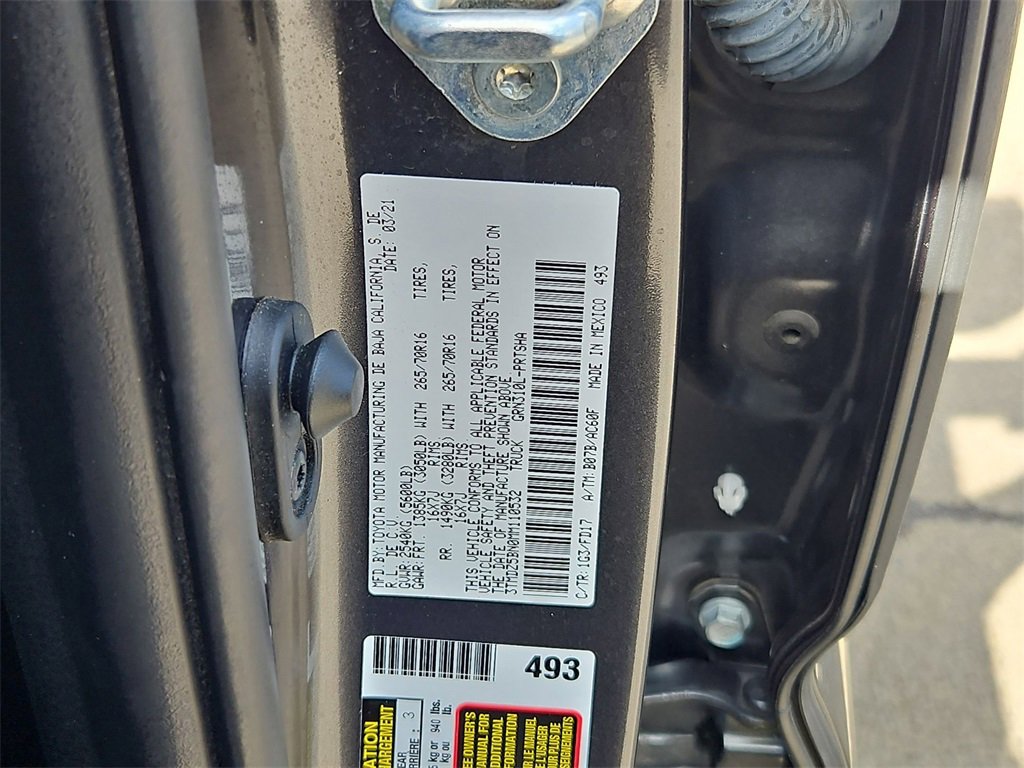 Used 2021 Toyota Tacoma TRD Off-Road image 29