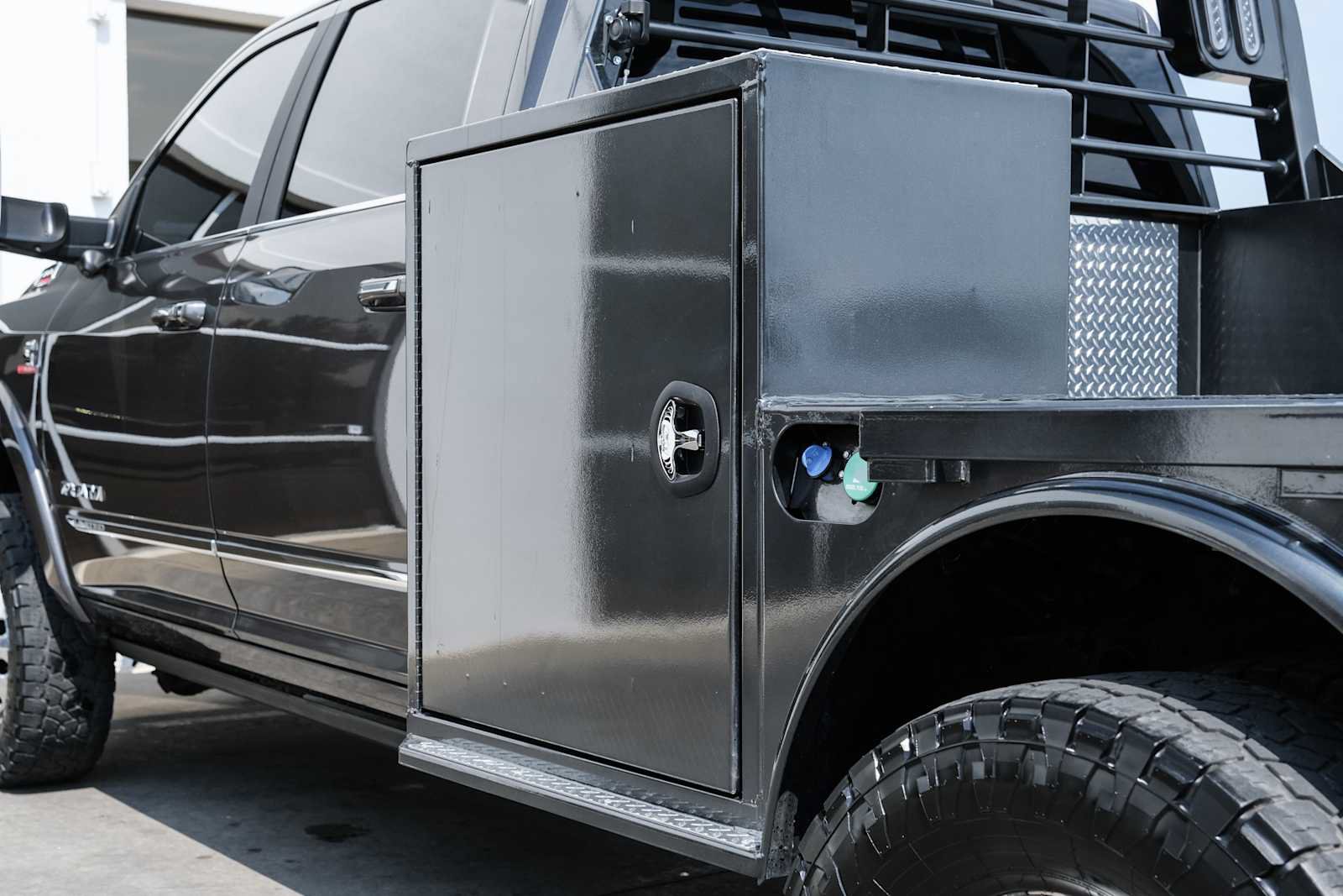 Used 2020 RAM 3500 Limited AWD/4WD image 16