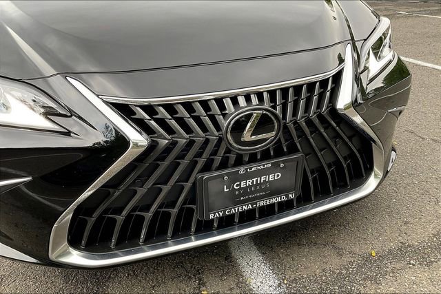 Certified 2024 Lexus ES 250 w/ Premium Package AWD/4WD image 33