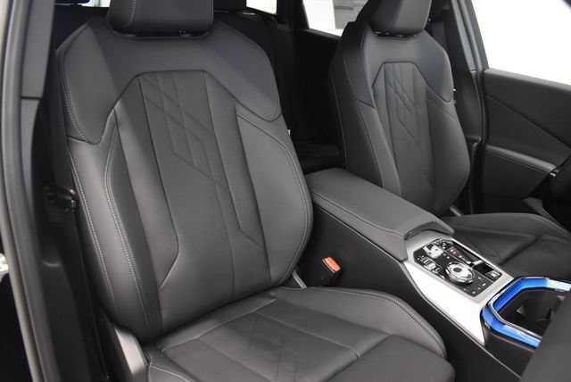 New 2026 BMW X3 xDrive30i w/ M Sport Package AWD/4WD image 6