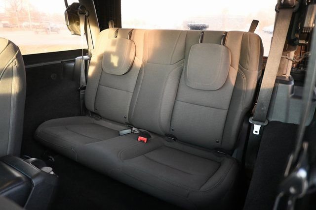 Used 2020 Jeep Wrangler Sport image 23