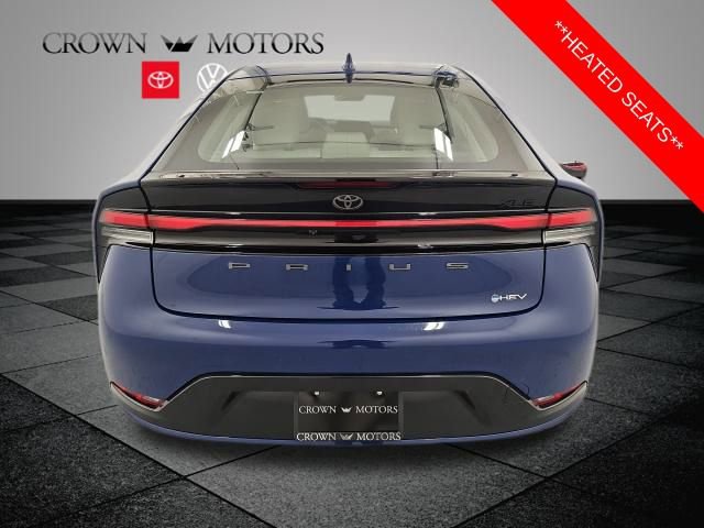 Used 2025 Toyota Prius XLE image 5